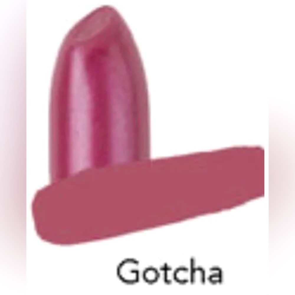 GOTCHA LIPGLASS LIPSTICK- EXTRA CREAMY FROM MAKEUP ARTIST COUNTER!!!